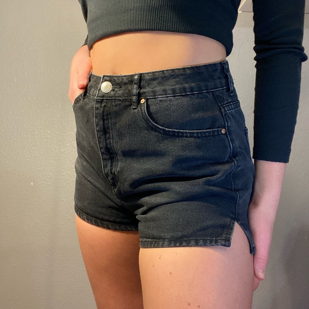 black jean shorts